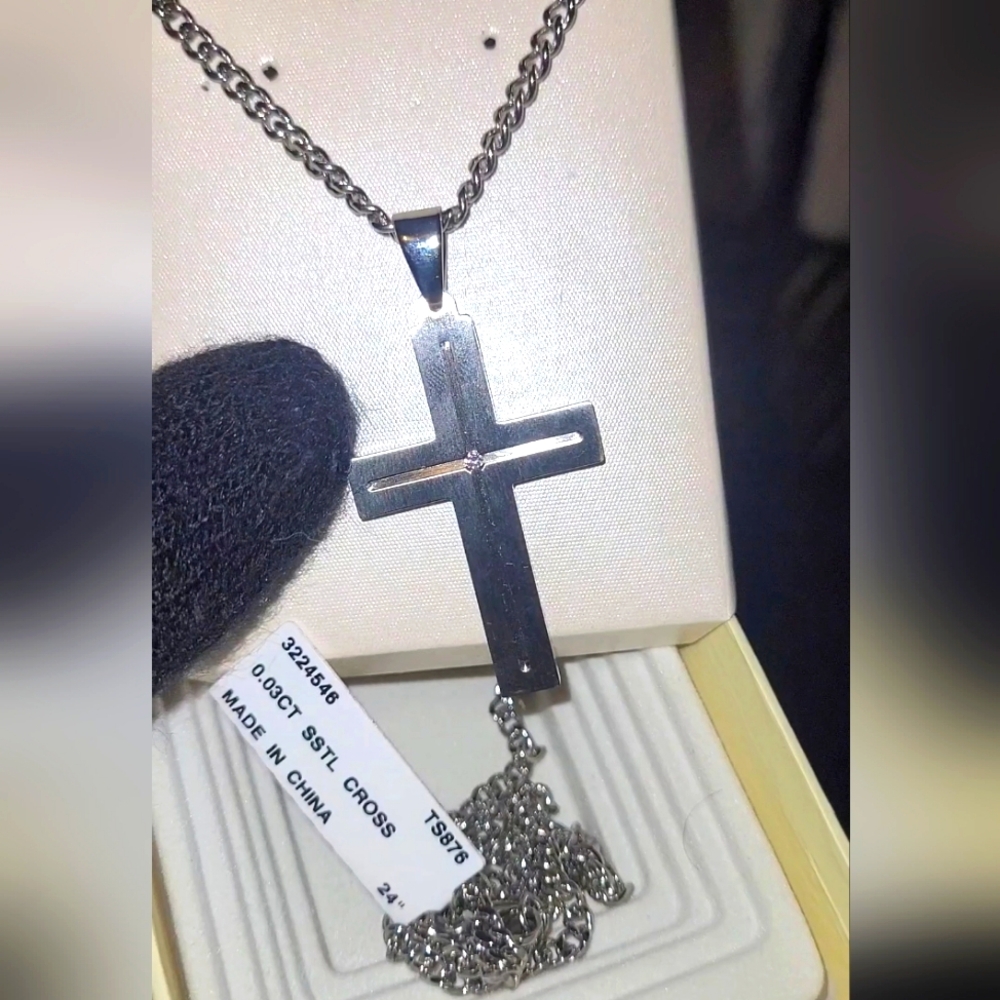 Vintage STAINLESS STEEL NECKLACE W/CROSSPENDANT &0.03CT DIAMOND 💎